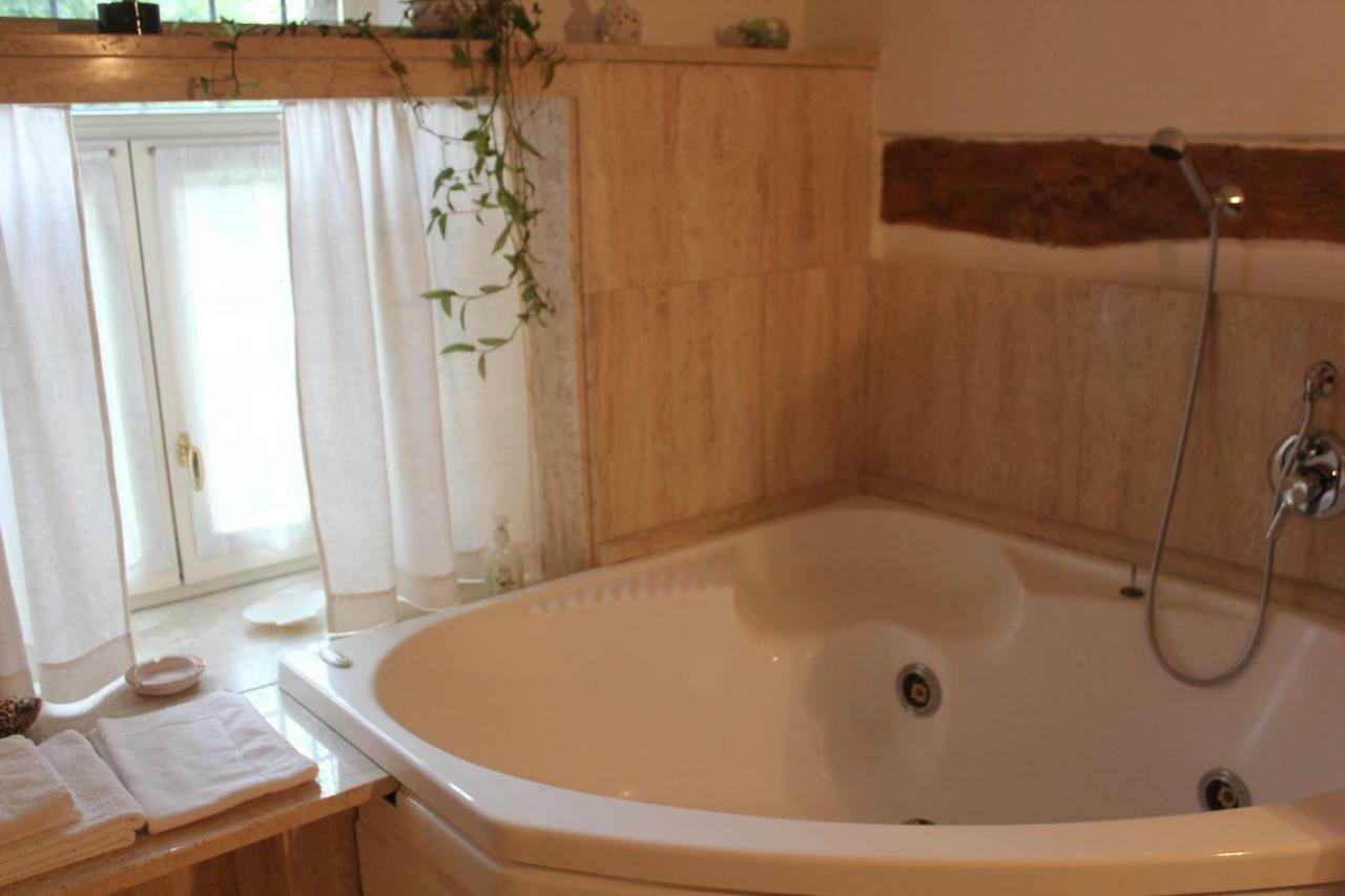 Residence Via Benamati Cagli Ngoại thất bức ảnh